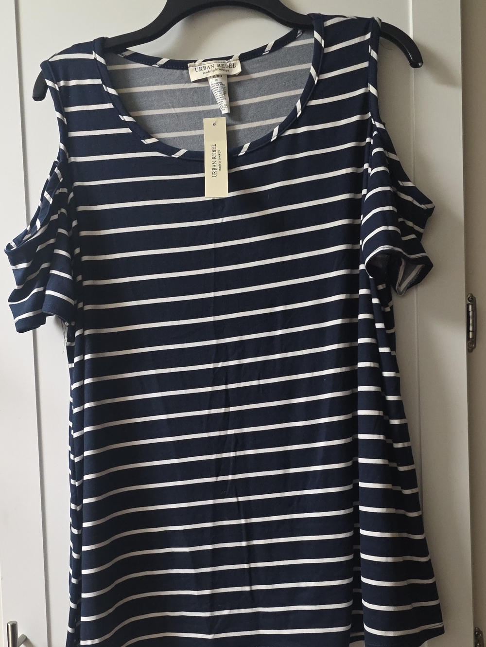 Urban Rebel Navy & White Striped Cold-Shoulder Tunic Size 1X